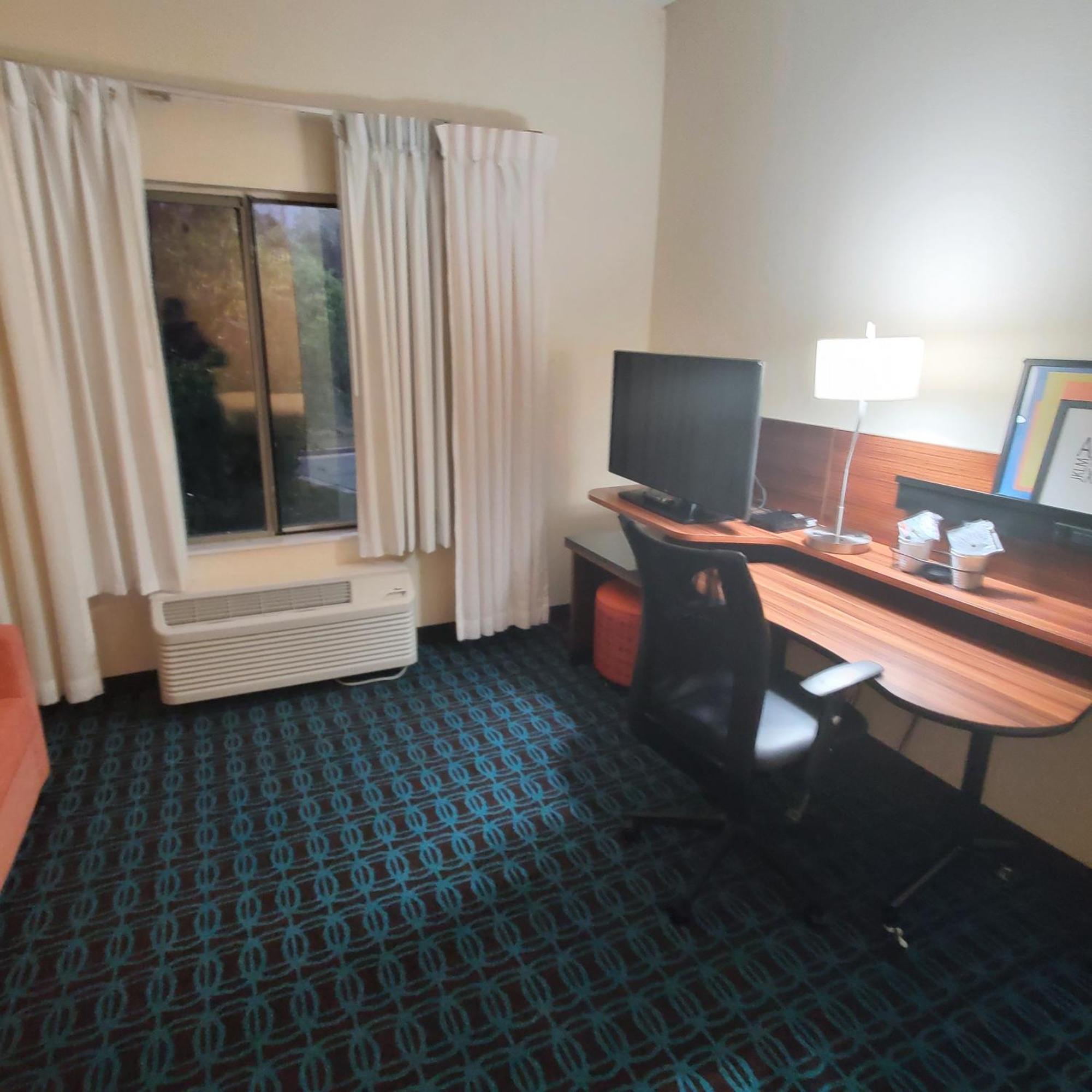 Rodeway Inn Macon Exterior foto